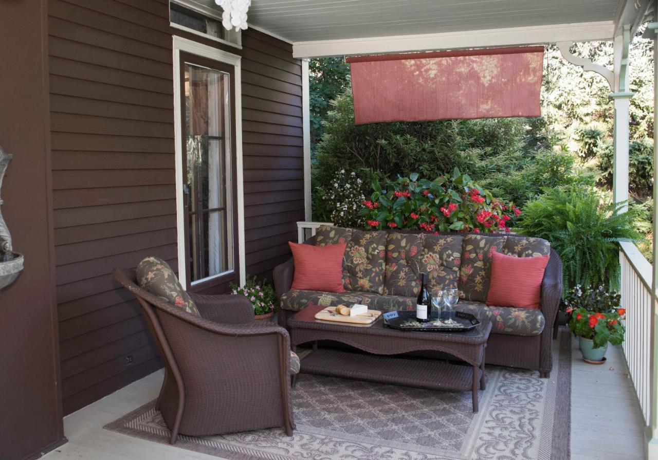 Ivy Lodge Newport Exterior photo